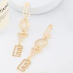 Aretes Colgantes Love - Imagen 2