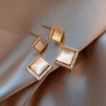 Aretes colgantes con aleacion de zinc Lyra - Imagen 4
