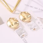 Aretes colgantes con aleacion de zinc Drosia - Imagen 3