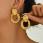 Aretes colgantes con aleacion de zinc Anatole - Imagen 2