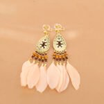 Aretes colgantes con plumas Ligeia - Imagen 6