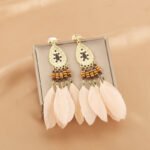 Aretes colgantes con plumas Ligeia - Imagen 4