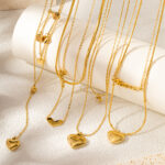 Collar de titaneo en forma de corazon Filomena - Imagen 5