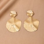 Arete de boton con aleacion de zinc Ariadna - Imagen 5