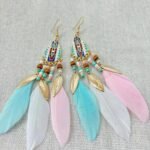 Aretes con plumas y esmalte Cirene - Imagen 5